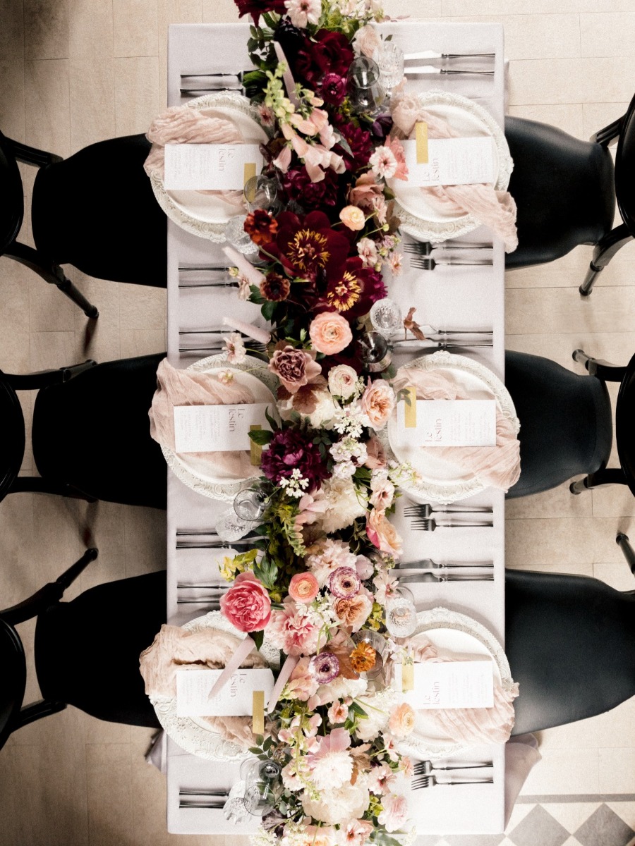 A French fine art wedding in maroon and black at Château Ste-Agnès