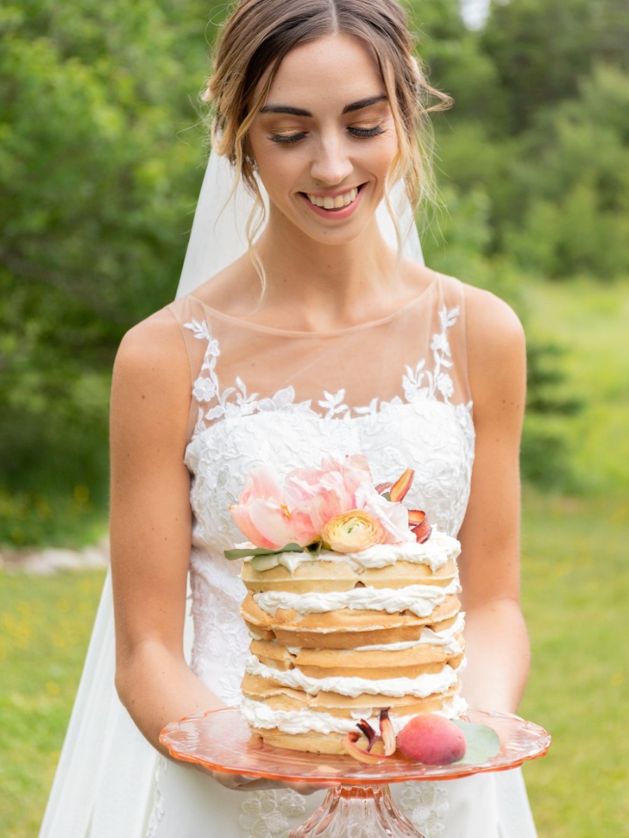 How To Have a Creative and Colorful Brunch Wedding