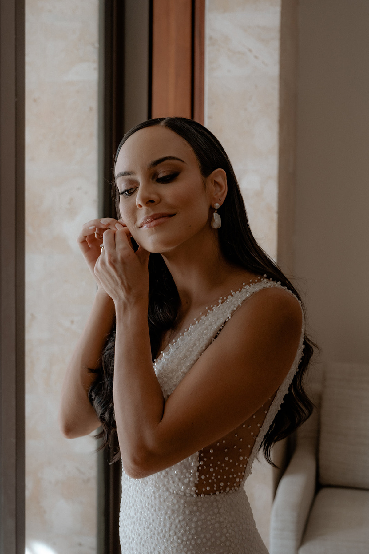Gatsby Could Never: Contemporary Meets Ethereal for this Glam Ritz Carlton Wedding
